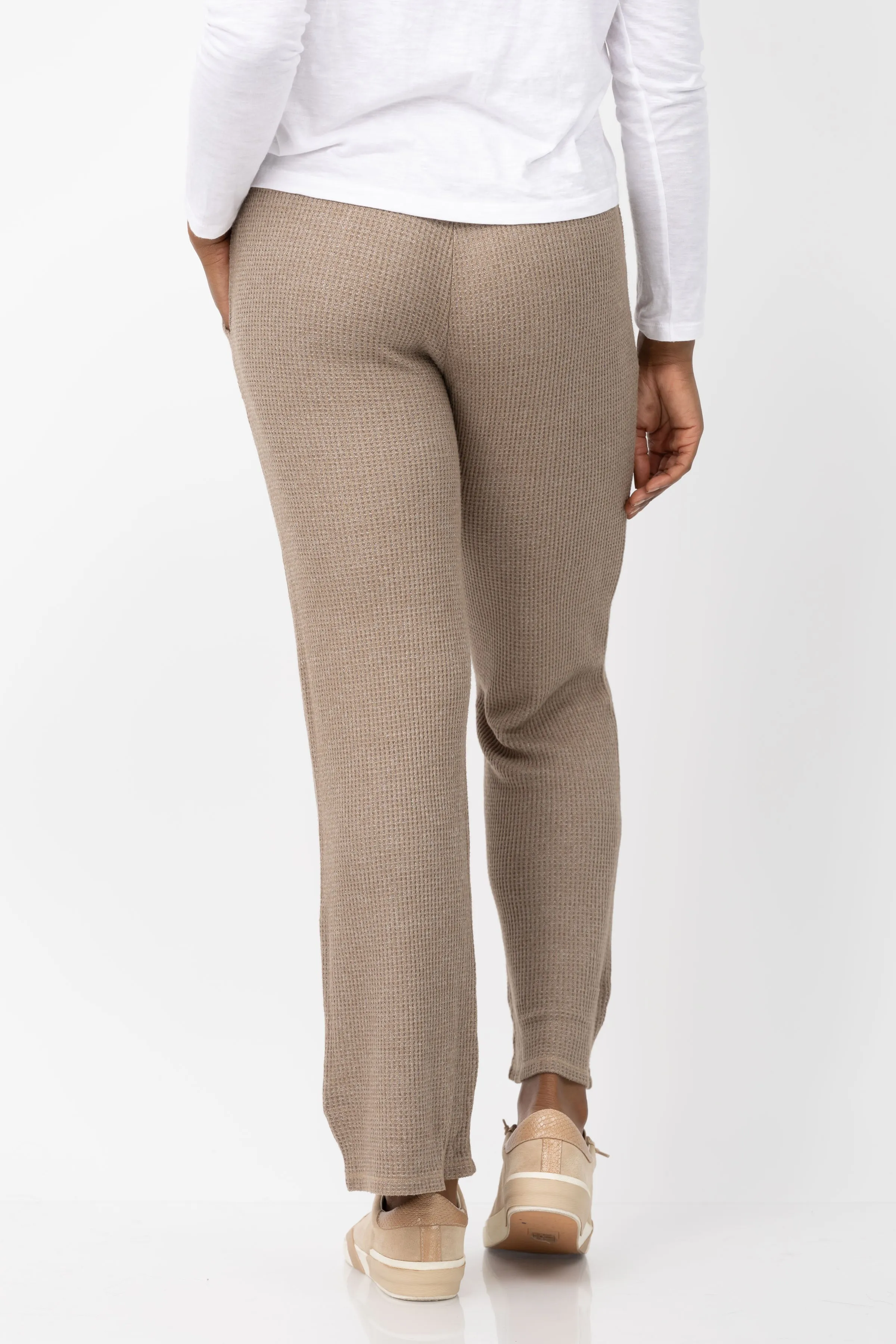 Dylan Weekend Pant in Light Olive