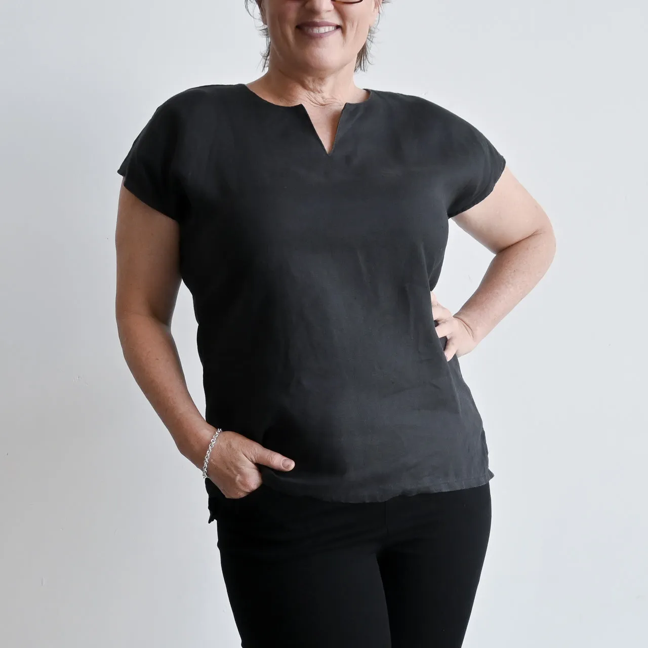 Kobomo Linen Sari Top - Charcoal Black