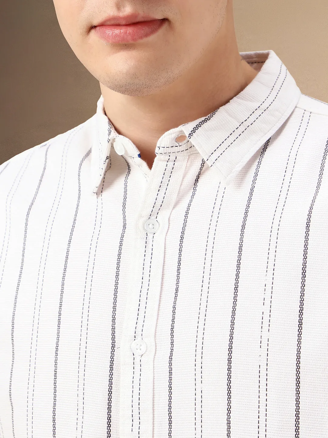 Men's White Striped Spread Collar Half Sleeves Casual Shirt