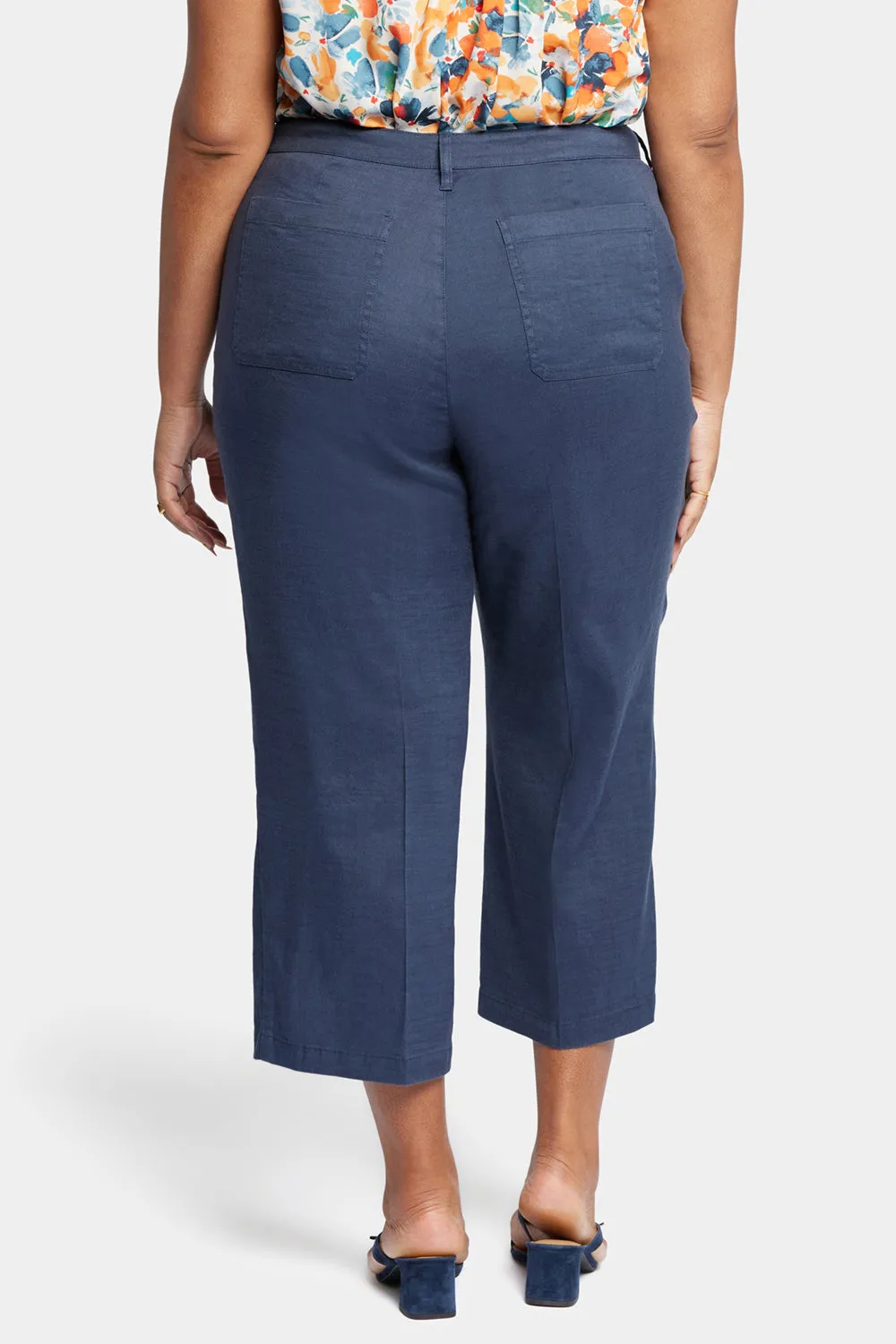 Wide Leg Cargo Capri Pants In Plus Size - Oxford Navy